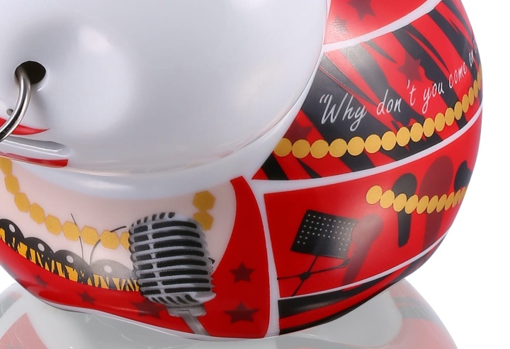 Skarbonka dla fana Amy Winehouse