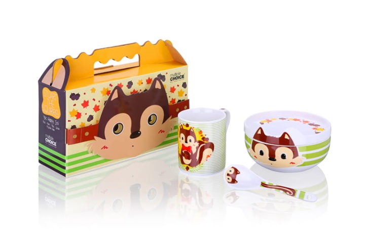 Zestaw porcelanowy dla dzieci z wiewiórką