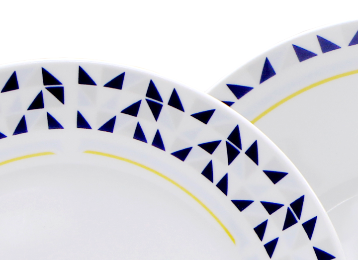 talerze obiadowe z porcelany szafirowy wzór