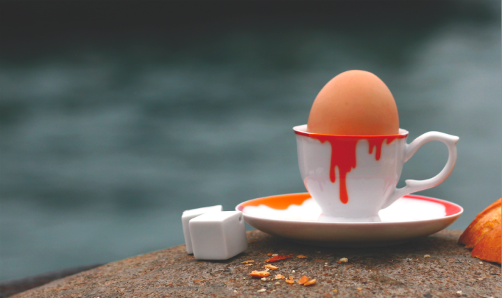 Podstawki do jajek farba